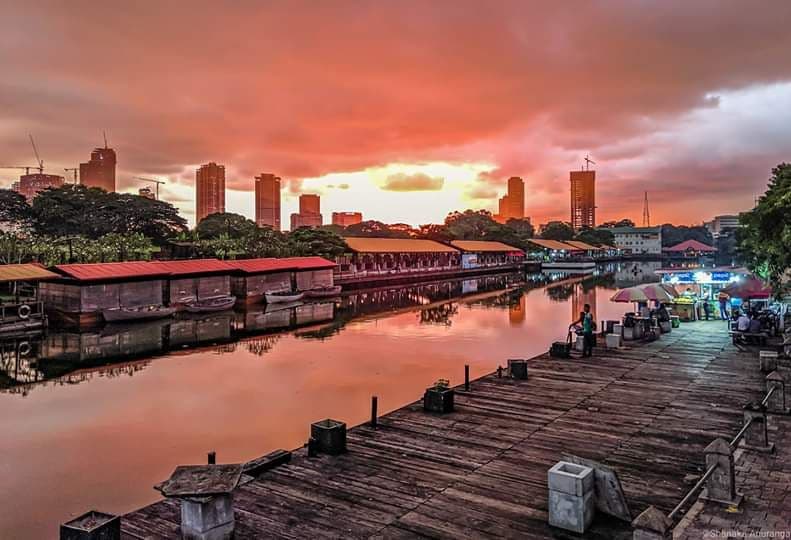 Floating Market - Pettah: The Waterside Boardwalk